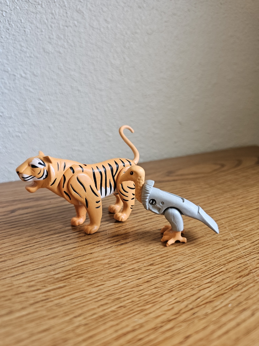 4/$10 Tiget Playmobil Jungle Toy & Bonus Partial Bird